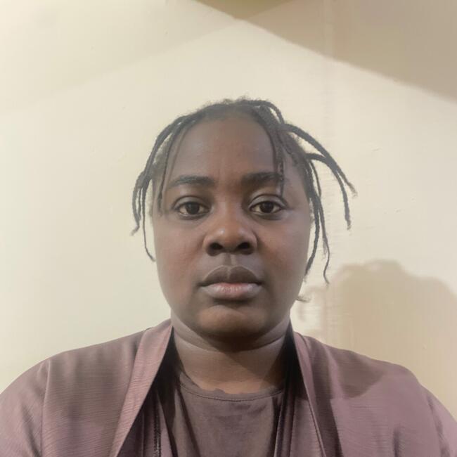 Babysitter in Doha: Abiola