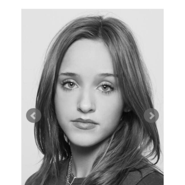 Babysitter in Verneuil-sur-Seine: Lily