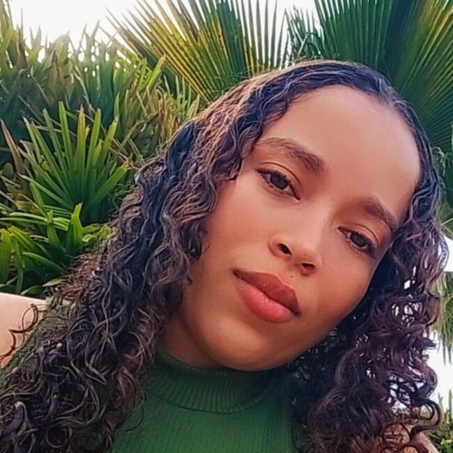 Babysitter in Buriti dos Lopes: Ana