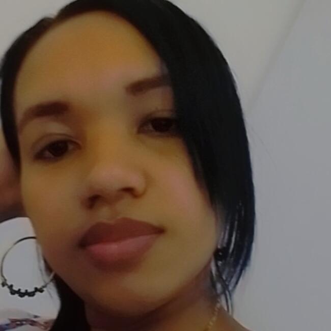 Niñera en Santa Marta: Kellys johana