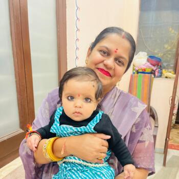 अहमदाबाद में बेबीसिटिंग की नौकरी: बेबीसिटिंग से जुड़े काम Pooja