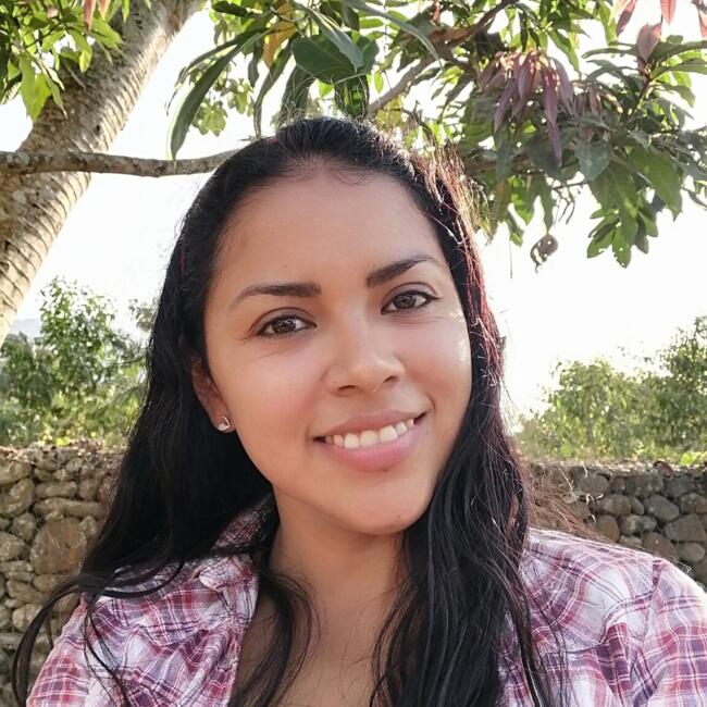 Niñera en Chilcapamba: Victoria