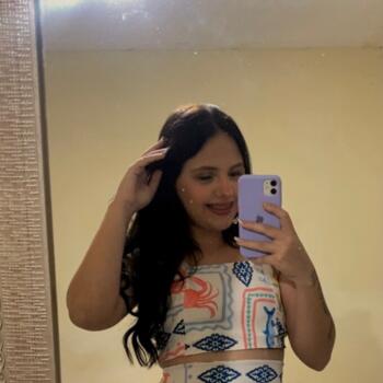 Babysitter in Petrolina: Lara