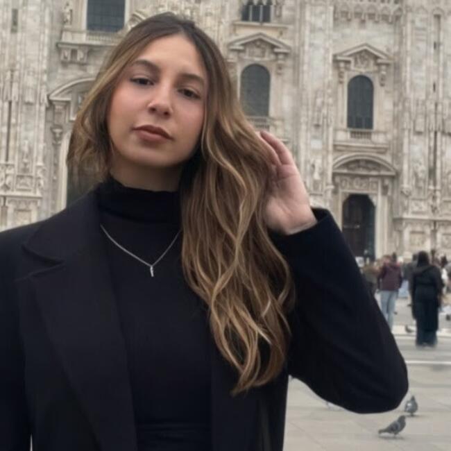 Baby-sitter in Crans-Montana: Caroline ferreira