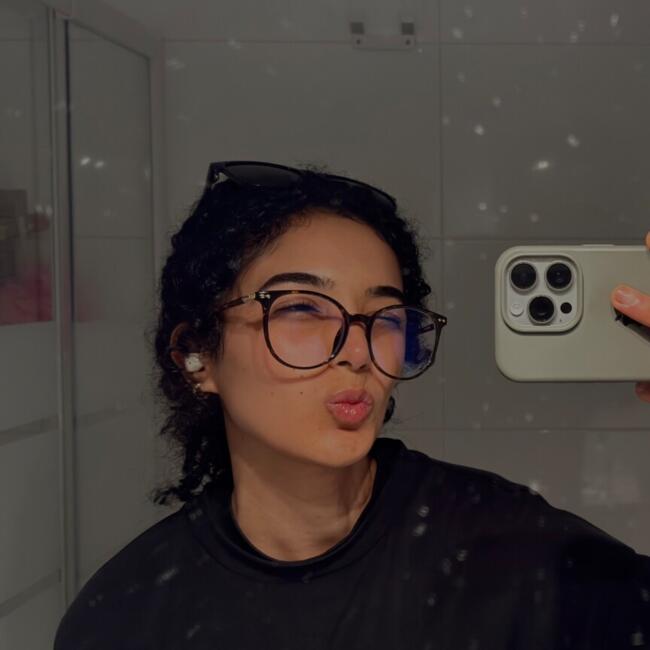 Nanny in Cartagena: Amira