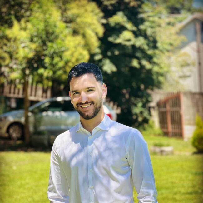 Ama em Serafão: Pedro