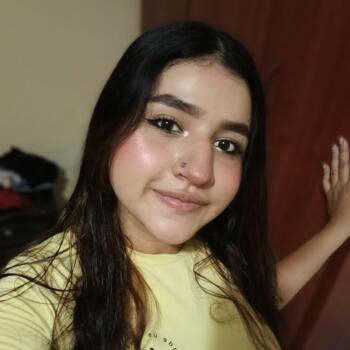 Babysitter in Neiva: Maira Daniela