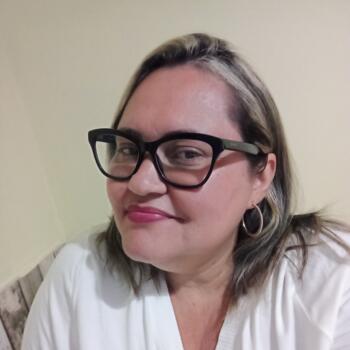 Emprego de babá em Caldas Novas: emprego de babá Carla