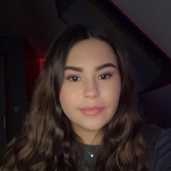 Babysitter in Monchy-Saint-Éloi: Lola