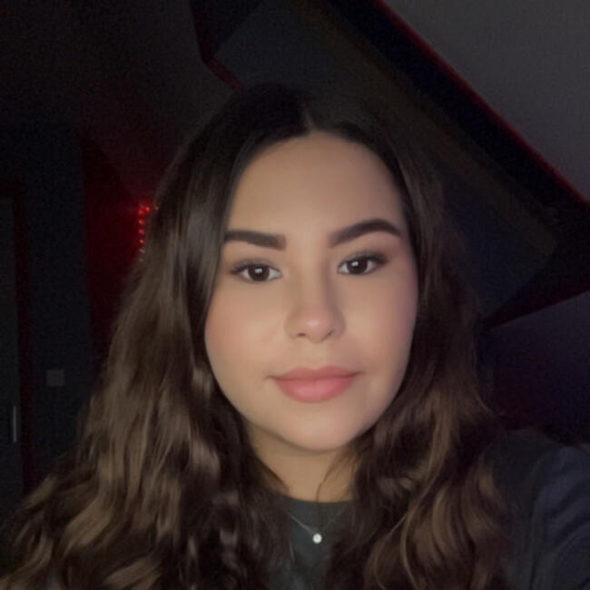 Babysitter in Monchy-Saint-Éloi: Lola