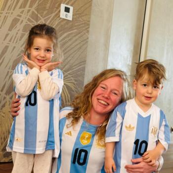 Babysitter in Esperanza: Virginia