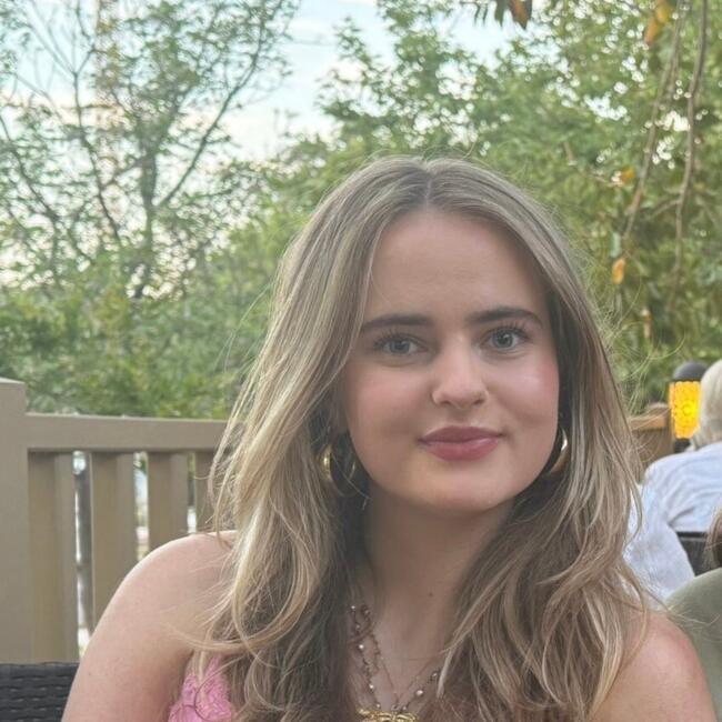 Babysitter in Weesp: Anna