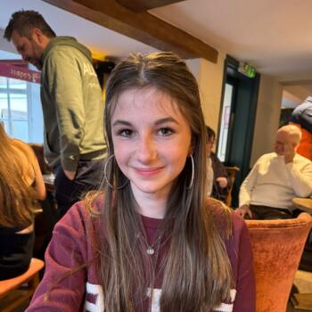 Babysitter in Harpenden: Chloe