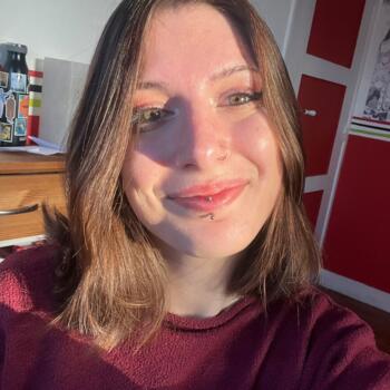 Babysitter in Noisy-le-Sec: Blanche