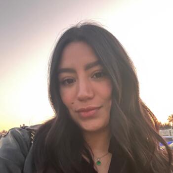 Lavoro per babysitter a Venezia: lavoro per babysitter Leslie