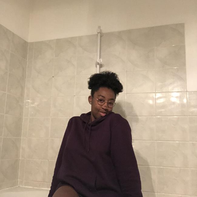 Babysitter in Dunkirk: Kelly