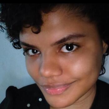 Babysitter São Luís: Tayane