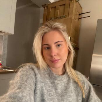 Lastenhoitaja Helsinki: Emilie