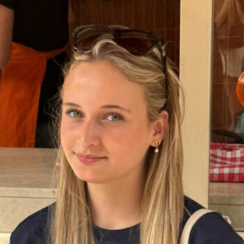 Babysitter in Laren: Donna en Noela