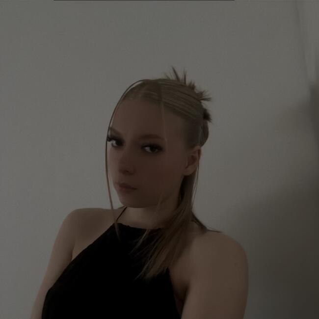 Babysitter in Ronse: Alicia