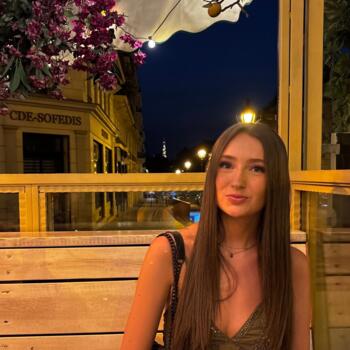 Baby-sitter à Saint-Sébastien-sur-Loire: Noémie