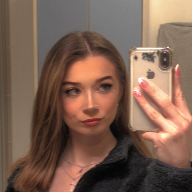 Babysitter in Sallanches: Alicia