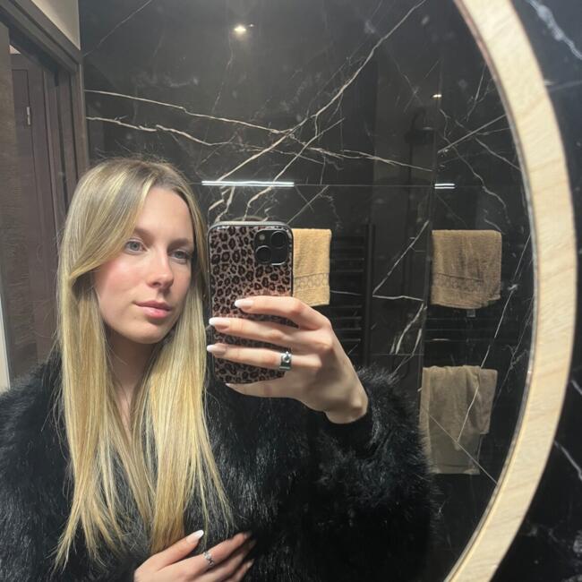 Babysitter in Saint-Etienne: Océane