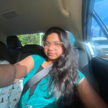 Babysitter in Droichead Nua: Ruhamah
