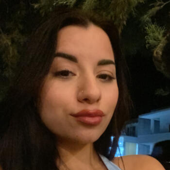 Babysitter στην περιοχή Νέα Ιωνία: 'Τρισα