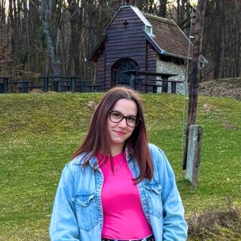 Babysitter Kaposvár: Nikolett Mária