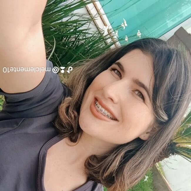 Babá em Pinhais: Salomé