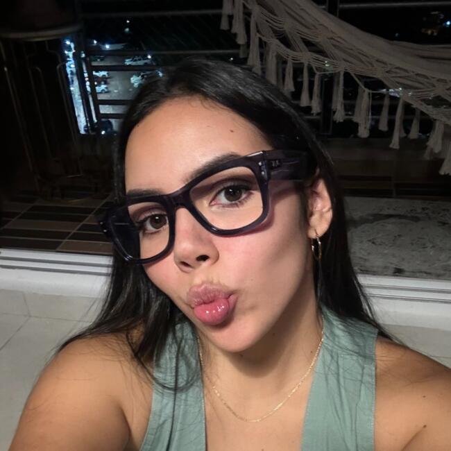 Babysitter in Ibagué: Angie M