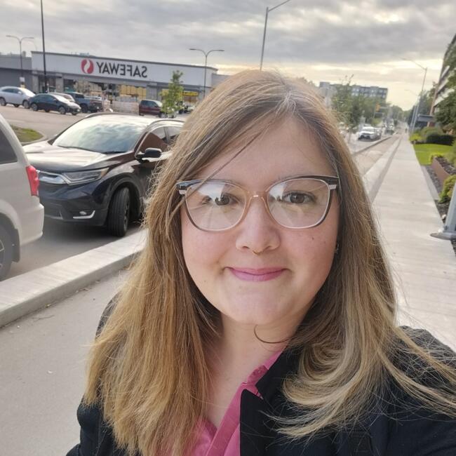 Job de garde d'enfants à Winnipeg: Florence