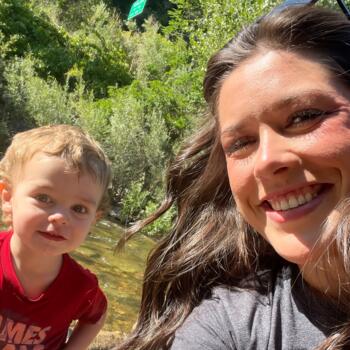 Babysitting job in Longmont: babysitting job Taylor