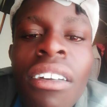 Babysitter in Thembisa: Thulane