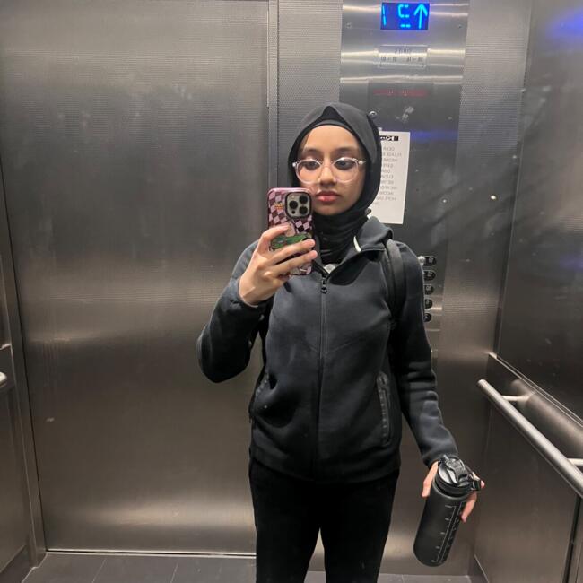 Baby-sitter in Etobicoke: Zainab