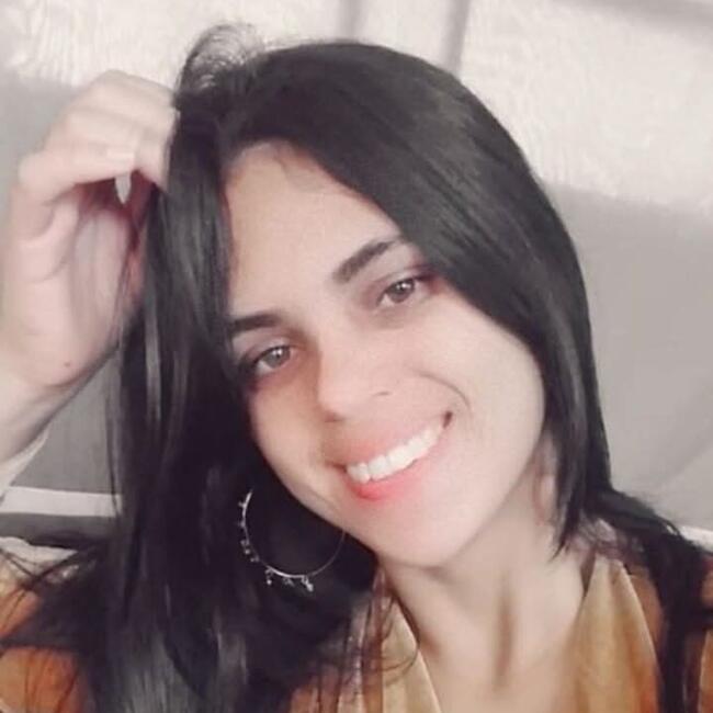 Babysitter in Itapetininga: Claudia