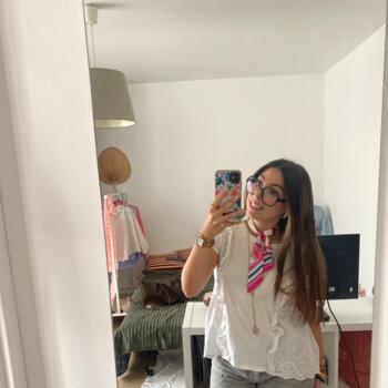 Babysitter in Tours: Kimiko