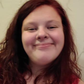 Babysitter in Waukesha: Shauna