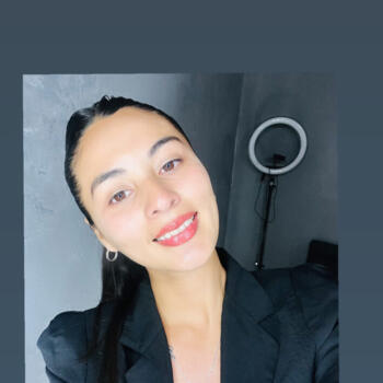 Babysitter Pilar: Karen Sánchez