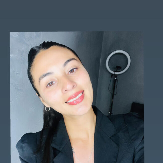 Babysitter in Pilar: Karen Sánchez