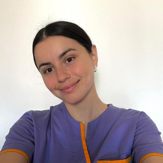 タウランガ のベビーシッター: Irene