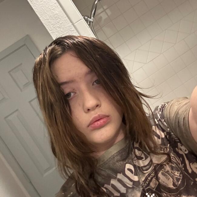 Babysitter in Duncanville (Texas): Nora