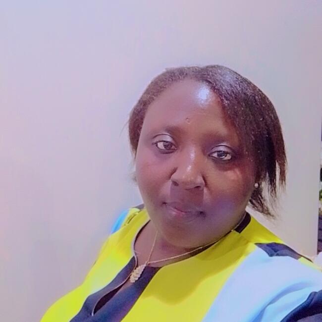 مربية أطفال في أبوظبي: Rocklyn