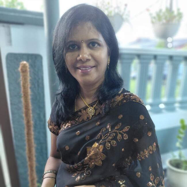 Babysitter in Taman Bukit Skudai: Sri