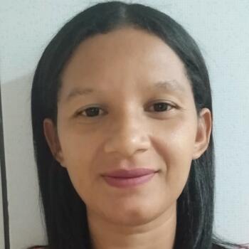 Babysitter in Itaguaí: Luciara