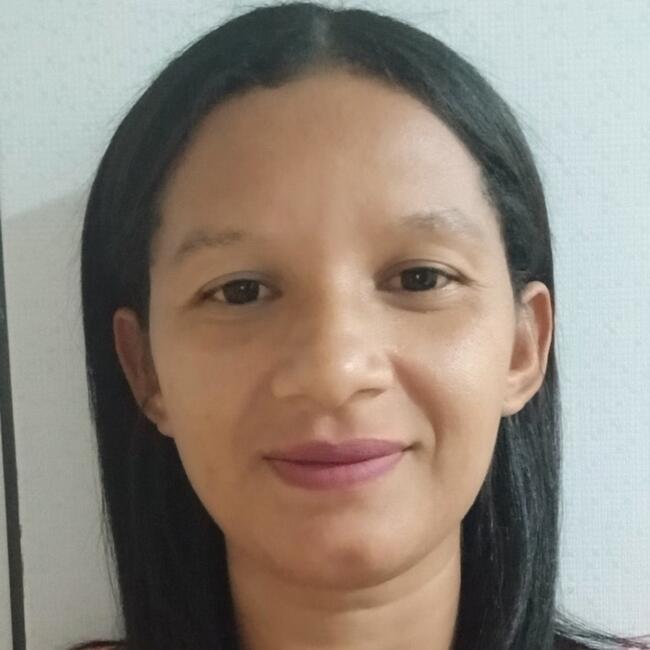 Babysitter in Itaguaí: Luciara
