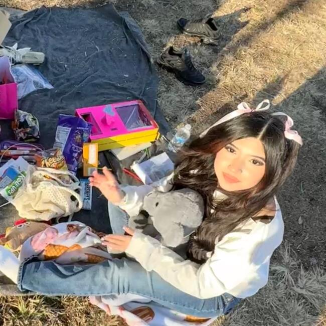 Babysitter in Las Vegas: Lizzet