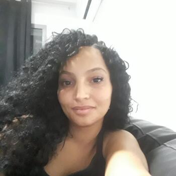 Baby-sitter Tunis: Islem