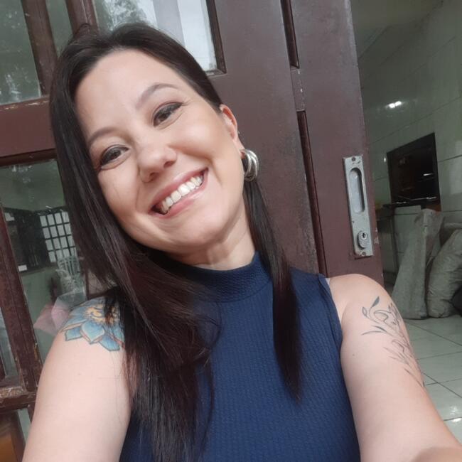 Babysitter in Joinville: Luana